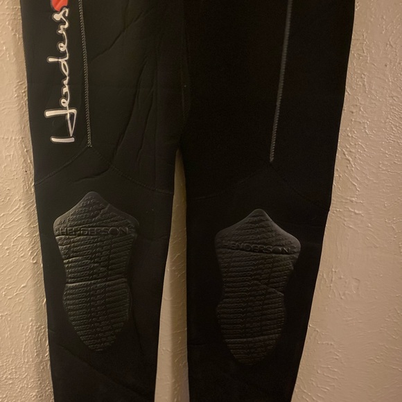 Make an offer!! Women’s wetsuit size 10 - Picture 4 of 6